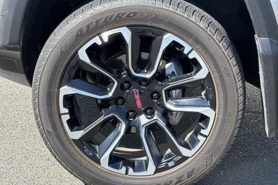 2023 GMC Canyon Denali