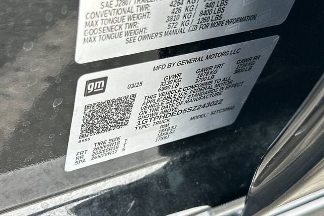 2025 GMC Sierra 1500 SLT