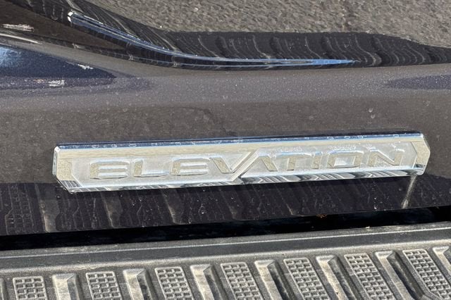 2025 GMC Sierra 1500 Elevation