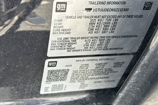 2025 GMC Sierra 1500 SLT