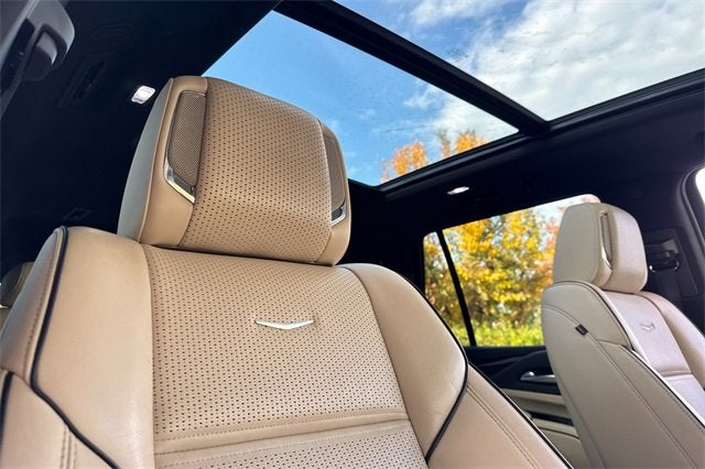 2024 Cadillac Escalade Premium Luxury