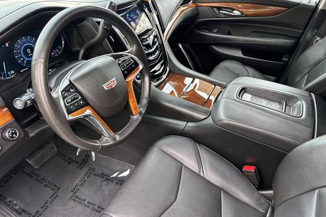 2016 Cadillac Escalade ESV Luxury Collection
