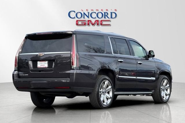 2016 Cadillac Escalade ESV Luxury Collection