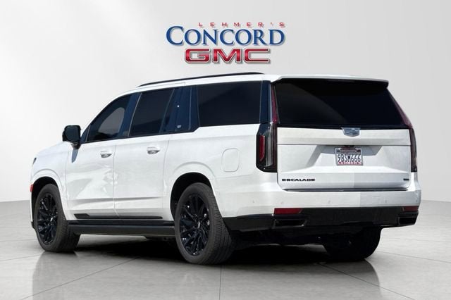 2022 Cadillac Escalade ESV Sport