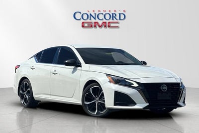 2023 Nissan Altima 2.5 SR