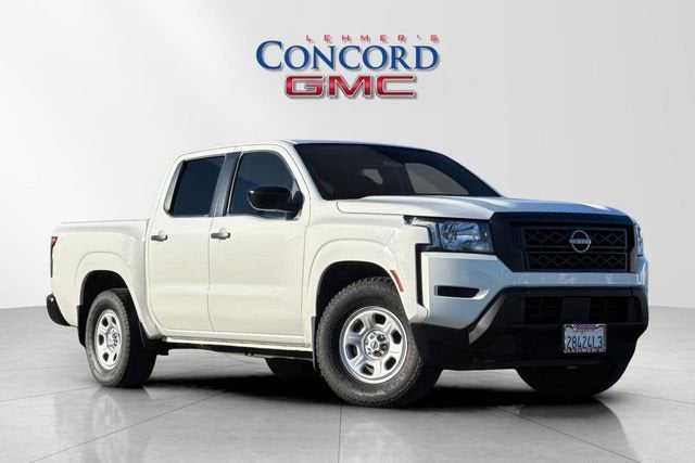 2022 Nissan Frontier S