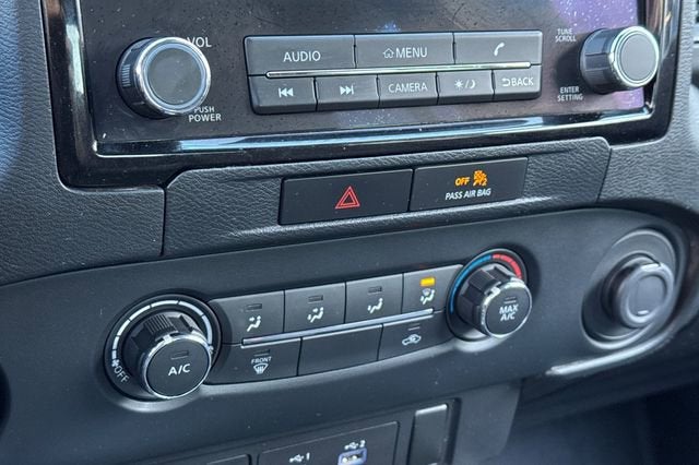 2022 Nissan Frontier S