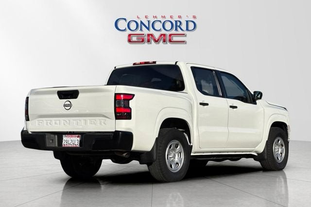 2022 Nissan Frontier S