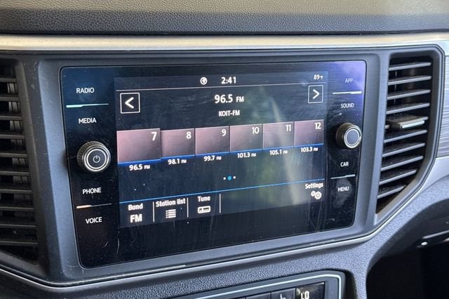 2020 Volkswagen Atlas Cross Sport 2.0T SE w/Technology