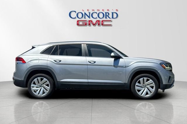 2020 Volkswagen Atlas Cross Sport 2.0T SE w/Technology