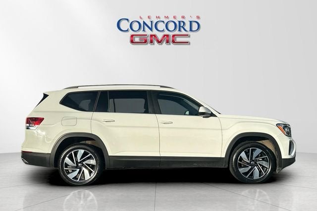 2024 Volkswagen Atlas 2.0T SE w/Technology