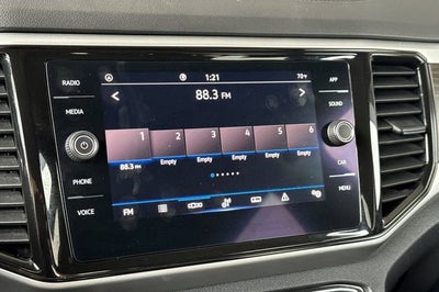 2022 Volkswagen Atlas 3.6L V6 SE w/Technology
