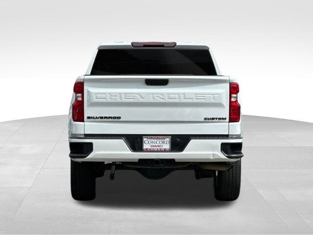 2022 Chevrolet Silverado 1500 Custom