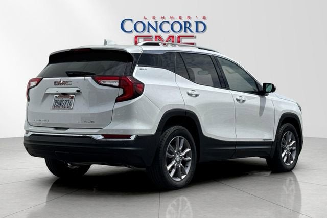 2022 GMC Terrain SLT