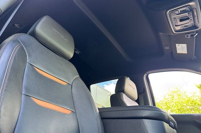 2022 GMC Sierra 1500 Limited AT4