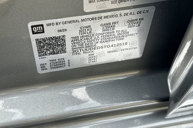 2026 GMC Sierra 1500 SLT