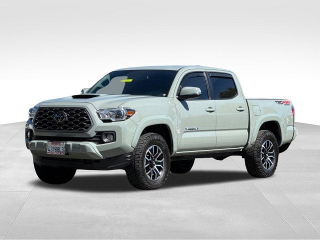 2022 Toyota Tacoma 4WD SR