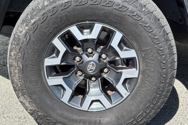 2023 Toyota Tacoma 4WD SR