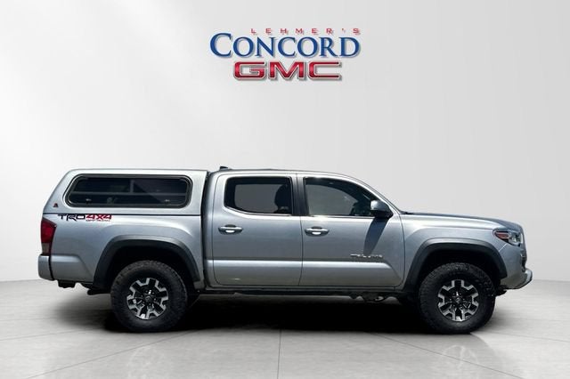 2017 Toyota Tacoma SR5