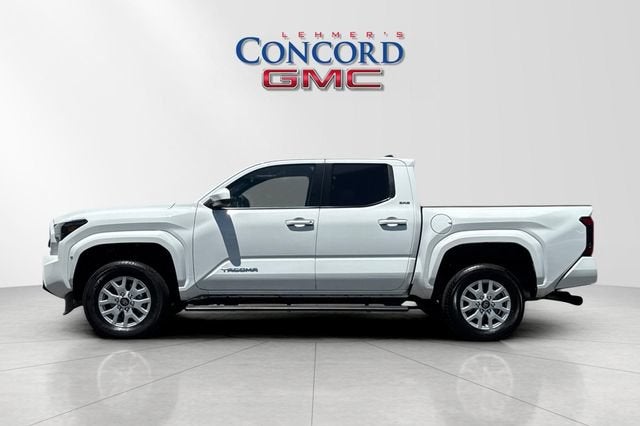 2024 Toyota Tacoma 4WD SR5