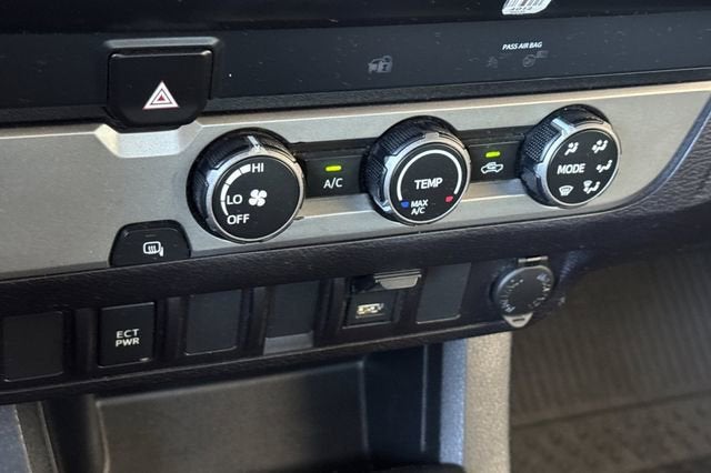 2022 Toyota Tacoma 2WD SR