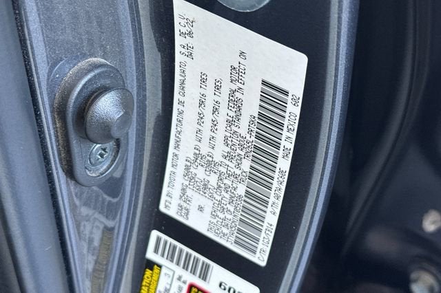 2022 Toyota Tacoma 2WD SR
