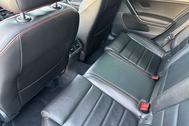 2021 Volkswagen Golf GTI S