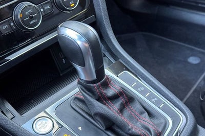 2021 Volkswagen Golf GTI S