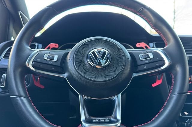 2021 Volkswagen Golf GTI S