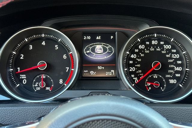 2021 Volkswagen Golf GTI S