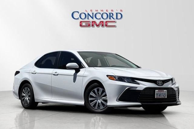 2023 Toyota Camry Hybrid LE