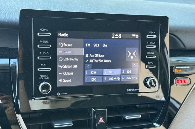 2023 Toyota Camry Hybrid LE