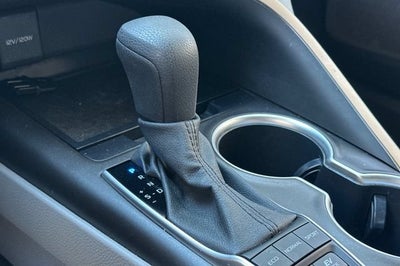 2023 Toyota Camry Hybrid LE