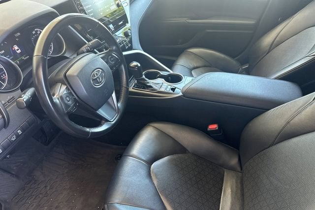 2021 Toyota Camry Hybrid XSE