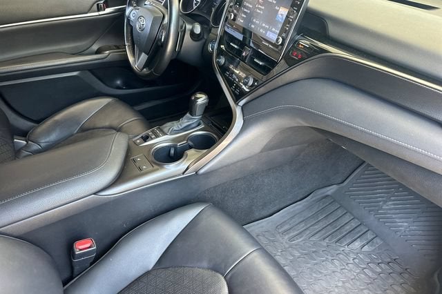 2021 Toyota Camry Hybrid XSE