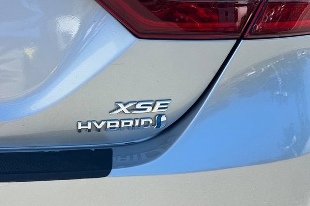 2021 Toyota Camry Hybrid XSE