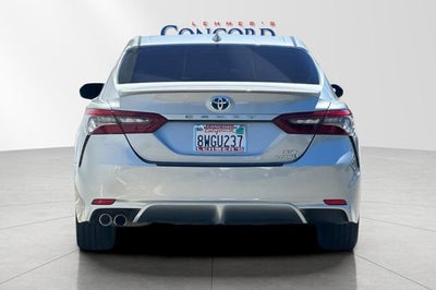2021 Toyota Camry Hybrid XSE