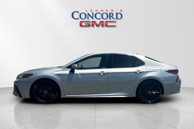 2021 Toyota Camry Hybrid XSE