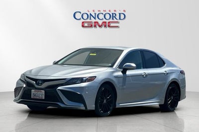2021 Toyota Camry Hybrid XSE