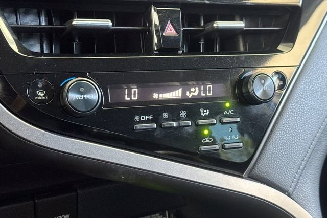 2021 Toyota Camry Hybrid XSE