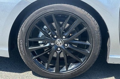 2021 Toyota Camry Hybrid XSE