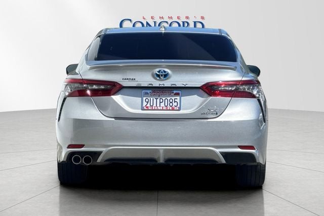 2021 Toyota Camry Hybrid XSE