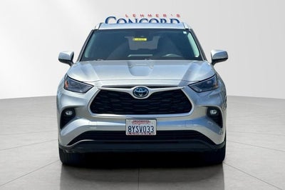 2022 Toyota Highlander Hybrid XLE