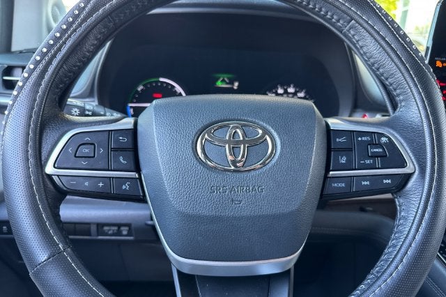 2022 Toyota Sienna XLE