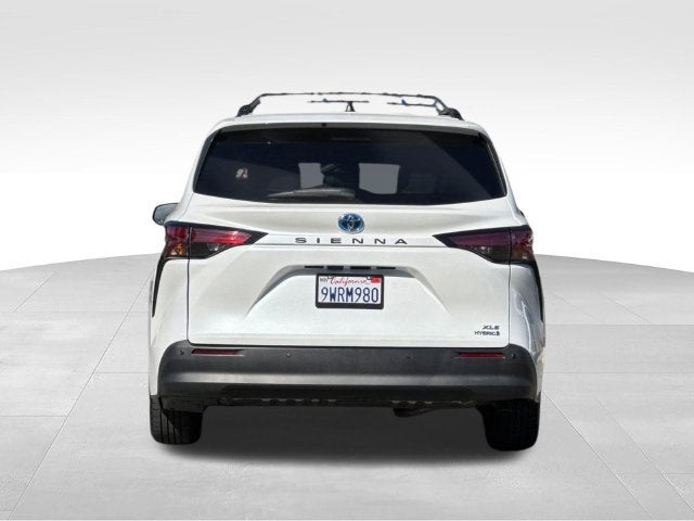 2022 Toyota Sienna XLE