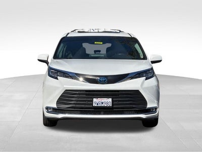 2022 Toyota Sienna XLE