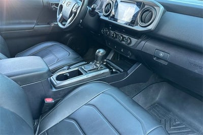 2017 Toyota Tacoma SR5