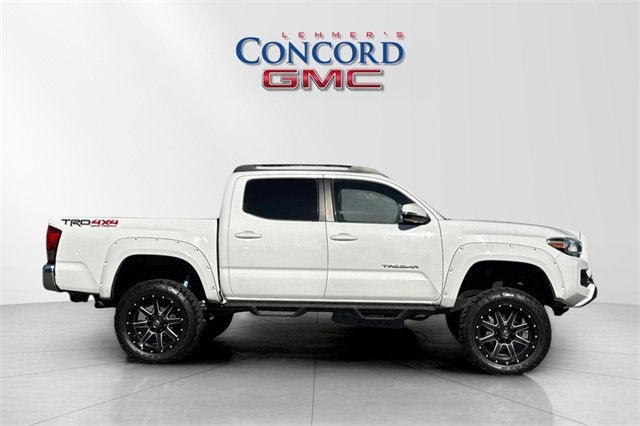 2017 Toyota Tacoma SR5