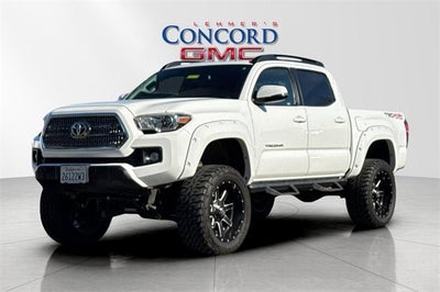 2017 Toyota Tacoma SR5