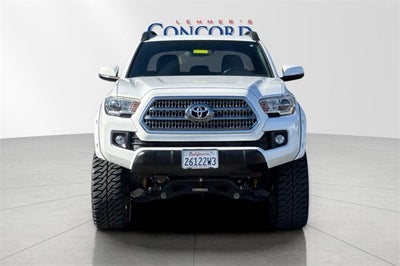 2017 Toyota Tacoma SR5